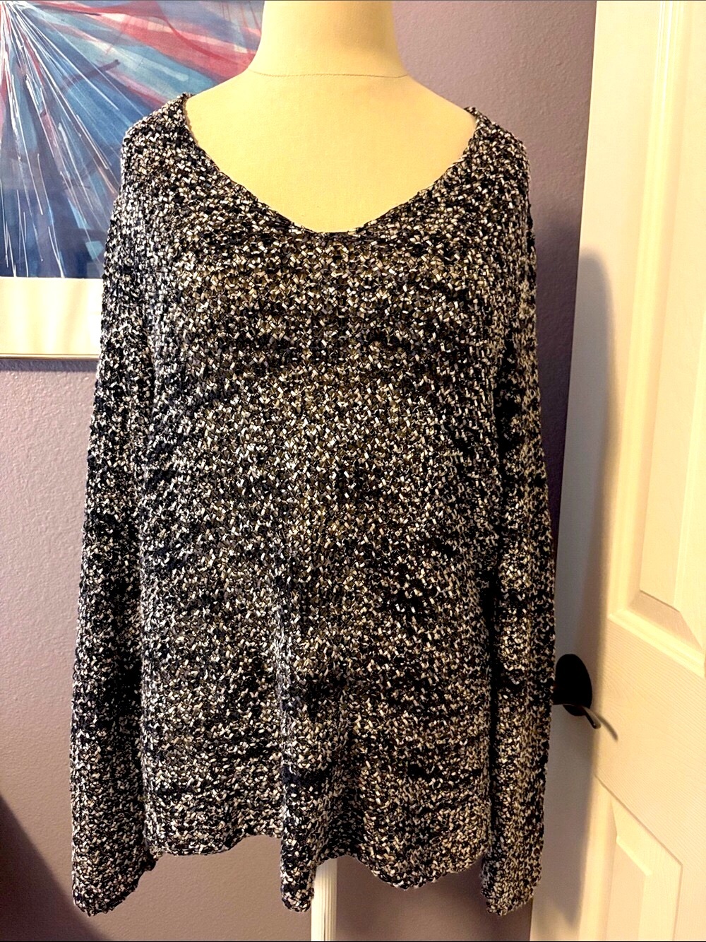NIC+ZOE Black, Ivory & Gray Marled V-Neck Sweater